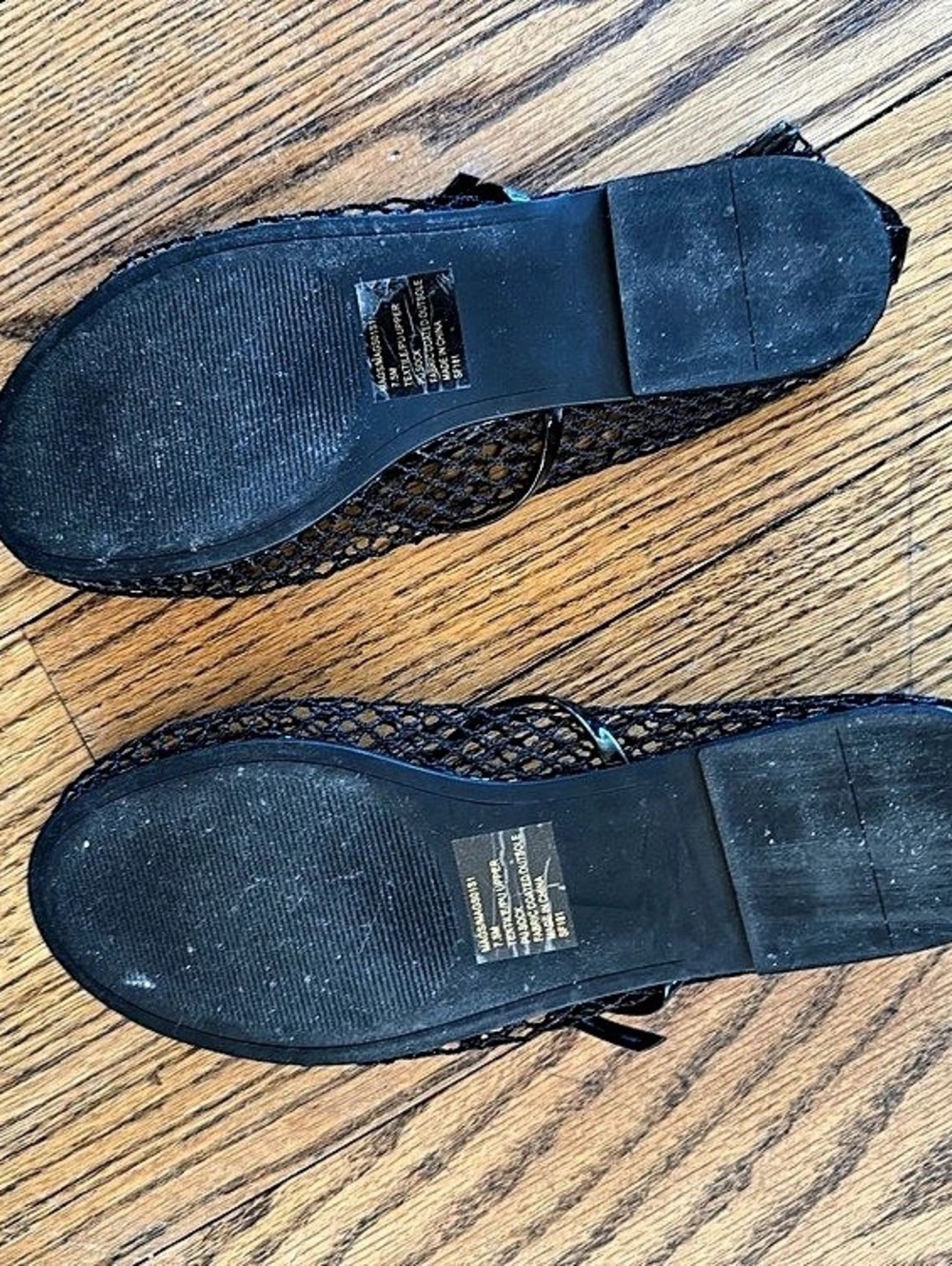 Vionic Black Mesh Flats - Picture 2 of 3